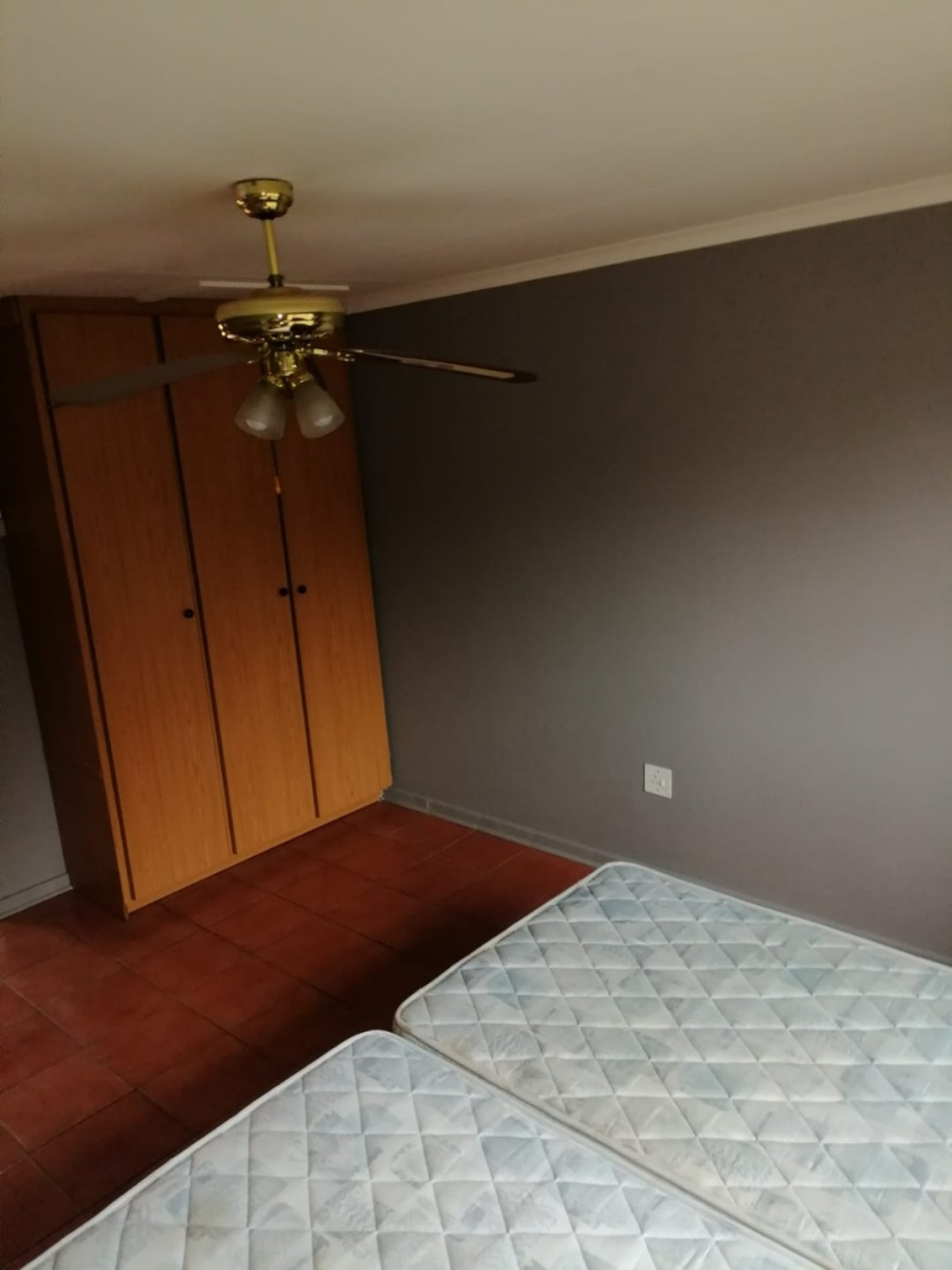 1 Bedroom Property for Sale in Navalsig Free State